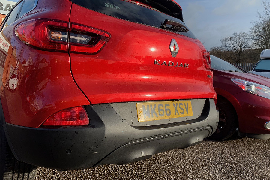 Do Parking Sensors Really Help Prevent Accidents? A Local Driver’s Guide
